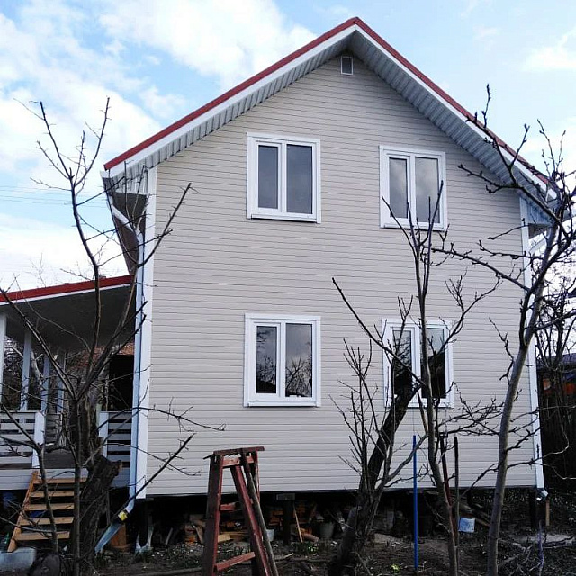 Каркасно-щитовой дом 6х6 в 2 этажа (Крым)